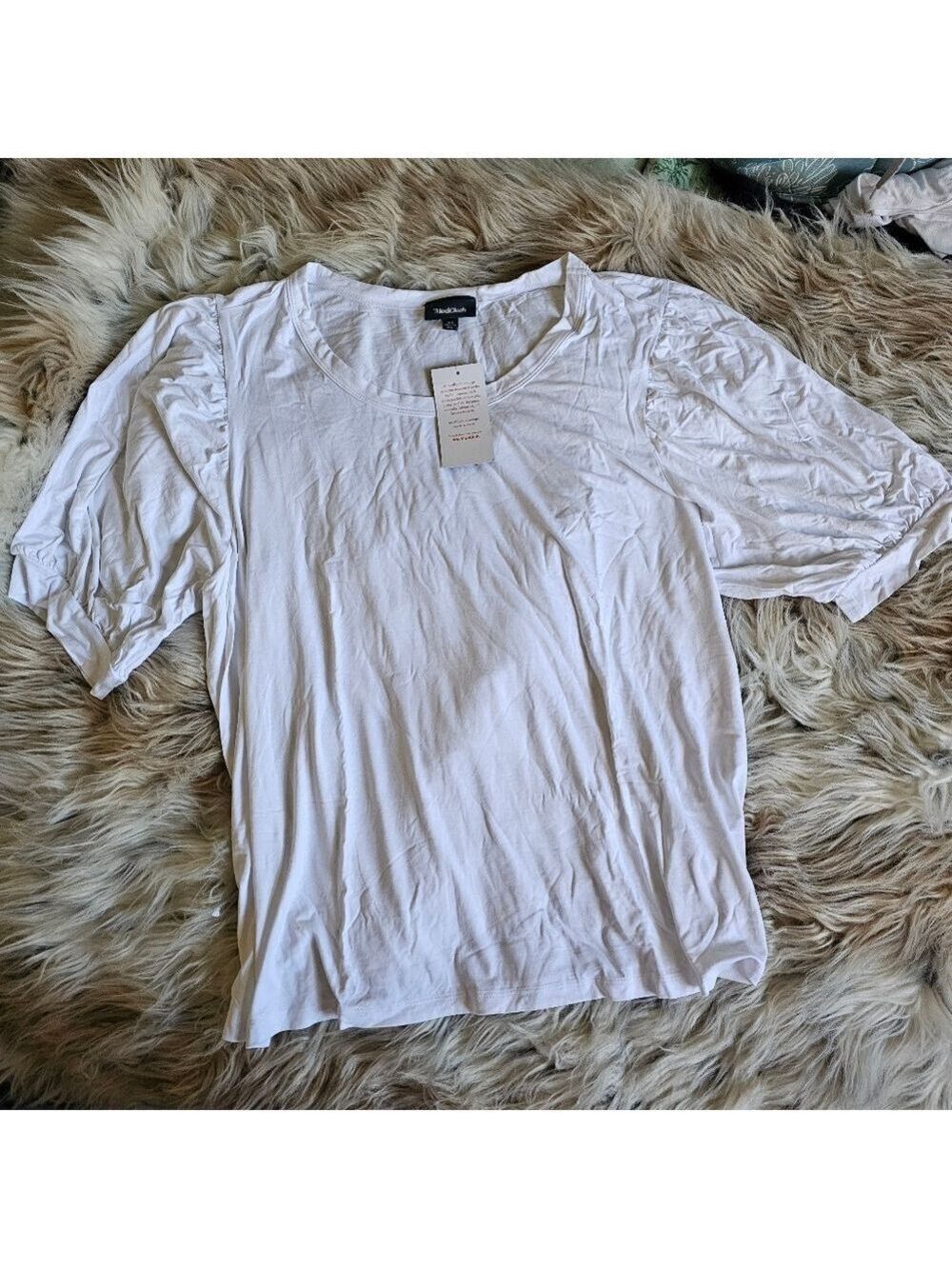 Beyond Basic Short Sleeve Top - Picture 5 of 8